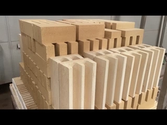 Al2O3 55 à 70% de briques d'aluminium à feu de forme personnalisée