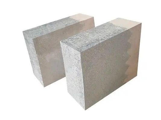 Briques d'aluminium à haute teneur en phosphate à 1550 degrés pour le four à chaux