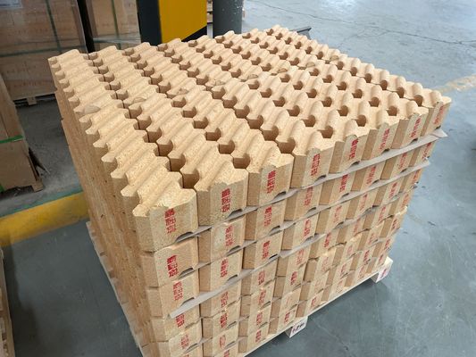 acheter 80-83% Al2O3 brique d'ancrage haute aluminium brique de feu personnalisée à haute température online manufacture