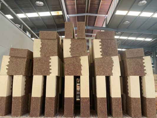 acheter 1650C Bauxite Silica Mullite Brique Pour les fours de ciment, Briques isolantes à haute température online manufacture