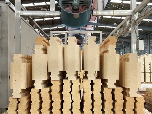 55-65% Al2O3 Roaster à haute teneur en aluminium Brique de feu en forme spéciale